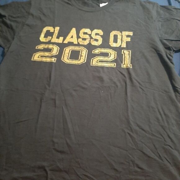 New Mens Size XL CLASS OF 2021 T-Shirt - Picture 1 of 4